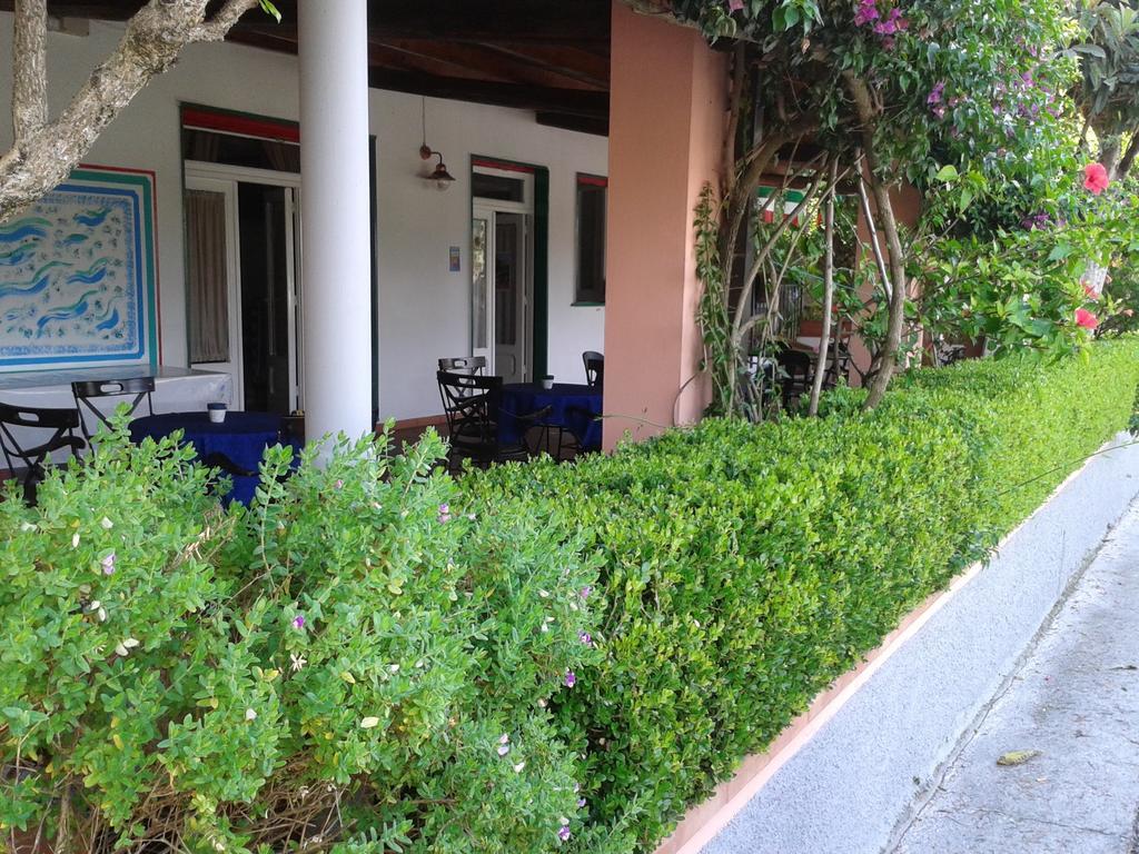 Da Zio Pino Hotel Maratea Exterior foto